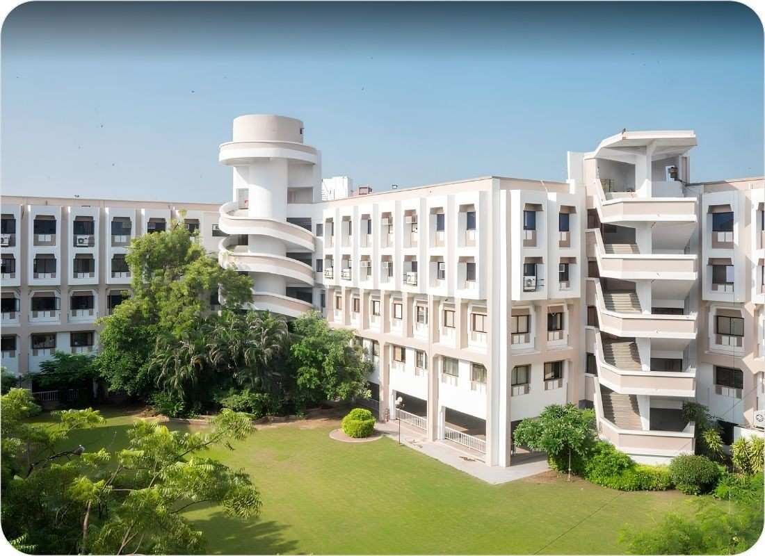 GLS University Faculty of Law