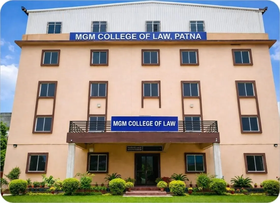 m g m college of law